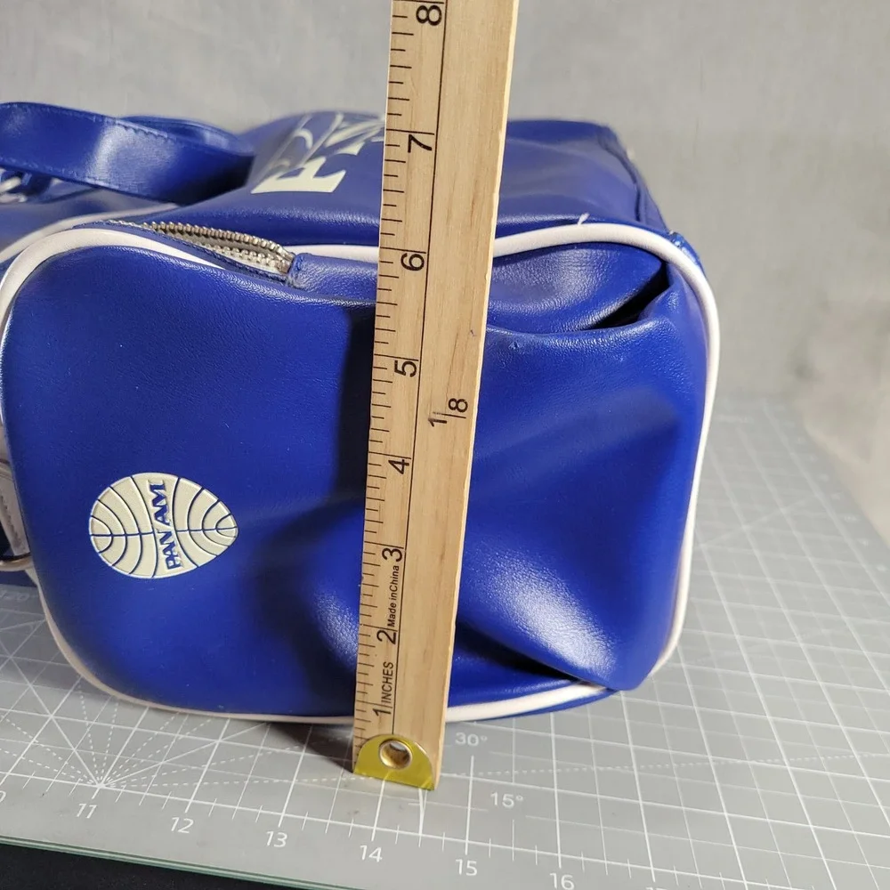 PAN AM Pan American World Airways Blue Travel Flight Bag NOS Licensed Shoulder